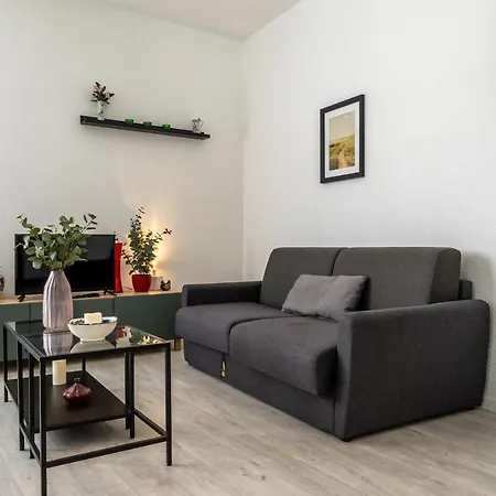 Serenity - Hyper Centre - Bagagerie Lägenhet Lourdes